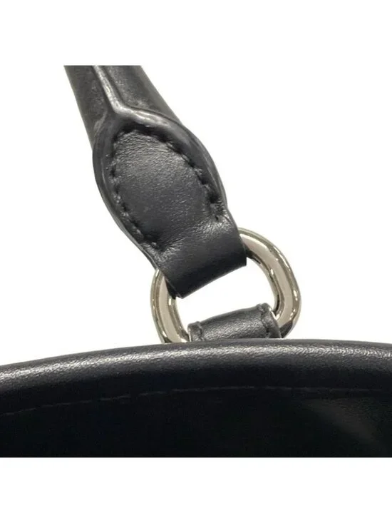 Prada Tote Black Leather Tag - Picture 11 of 15